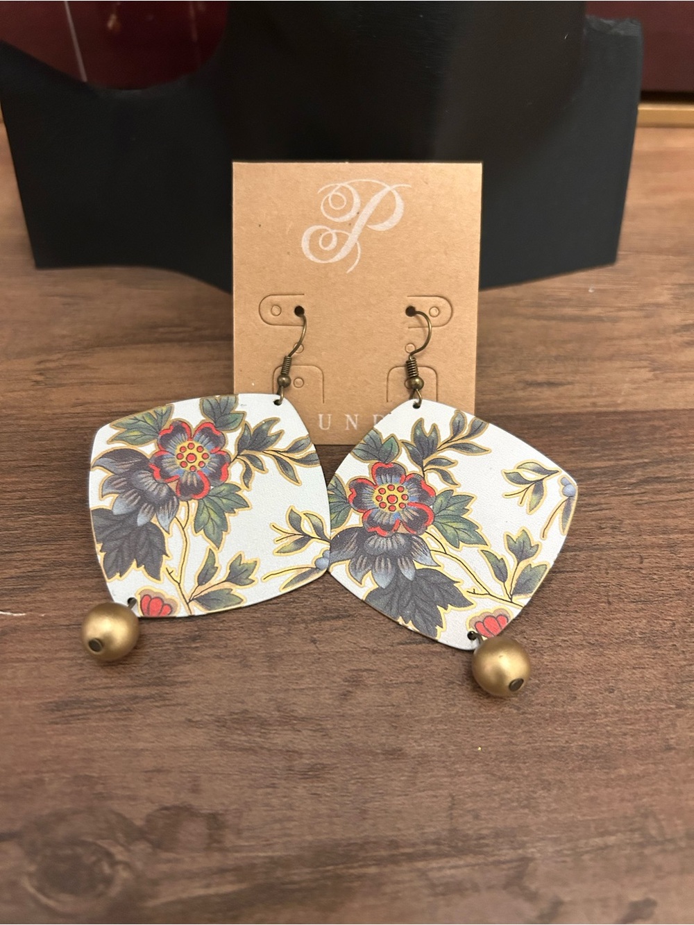 Plunder Floral Drop Earrings - Picture 4 of 4